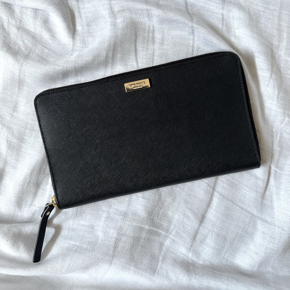 Kate Spade Talla Laurel Way Black Checkbook Travel Wallet